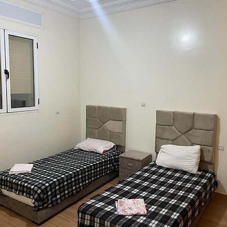 Appartement A Louer ララシュ エクステリア 写真